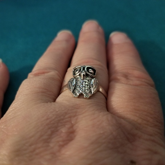 .925 Sterling Silver Owl Ring - Picture 7 of 8